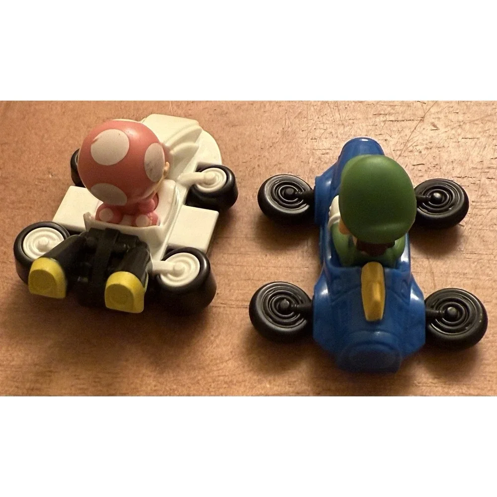 McDonalds Super Mario Kart‎ Toys Luigi and Toadette Happy Meal Toy